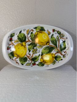 The Nova Deruta Ceramica Lemons Oval Serving Dish