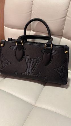 LOUIS VUITTON M45595  Black Monogram Empriente ON THE GO PM CHIP