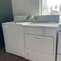 Whirlpool Washer & Gas Dryer Used 