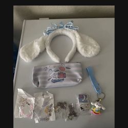 Cinnamon Roll From Sanrio Bundle