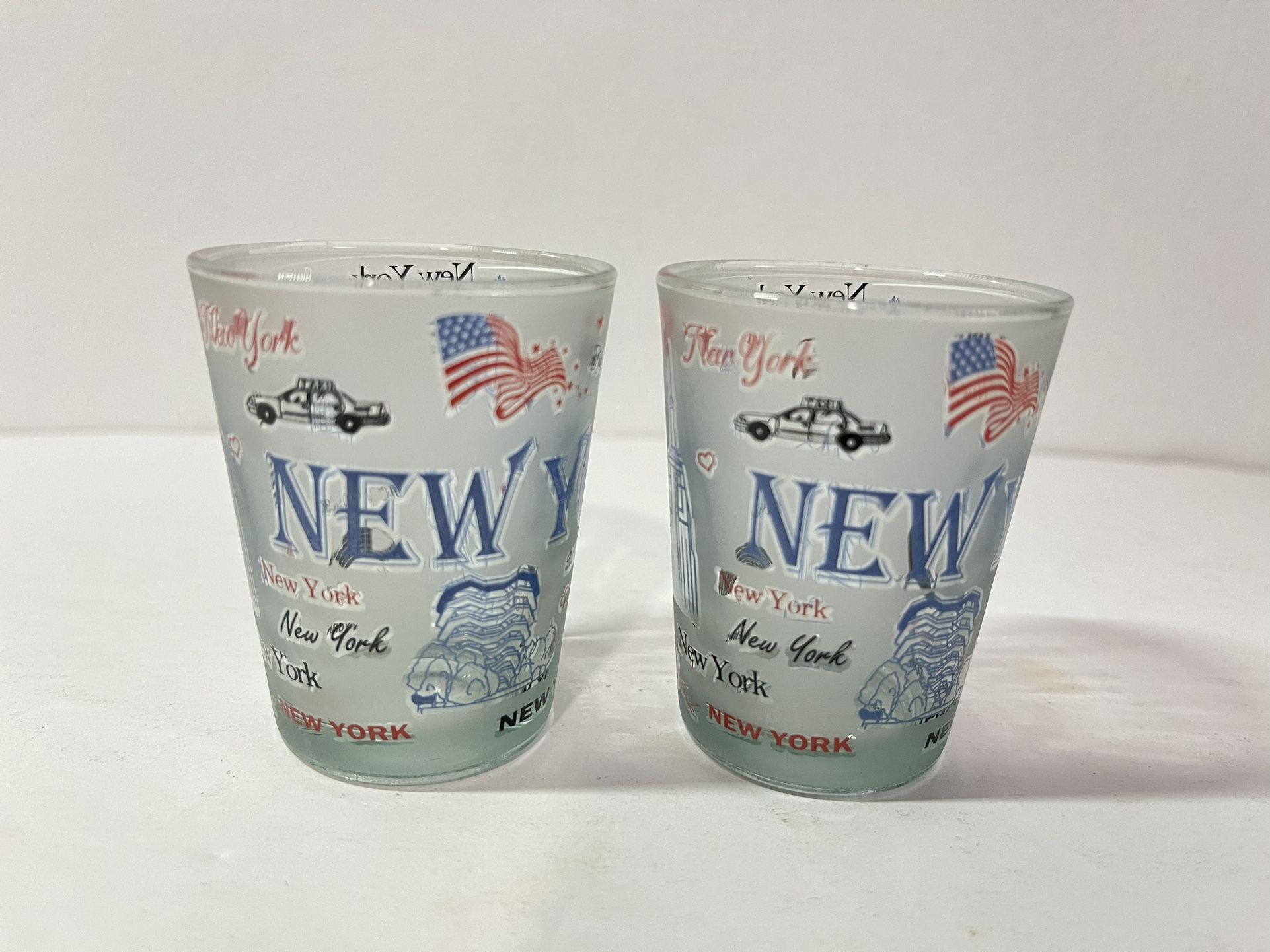 2 pcs New York Statue of Liberty 2.5" Shot Glasses Collectible Souvenir Gift