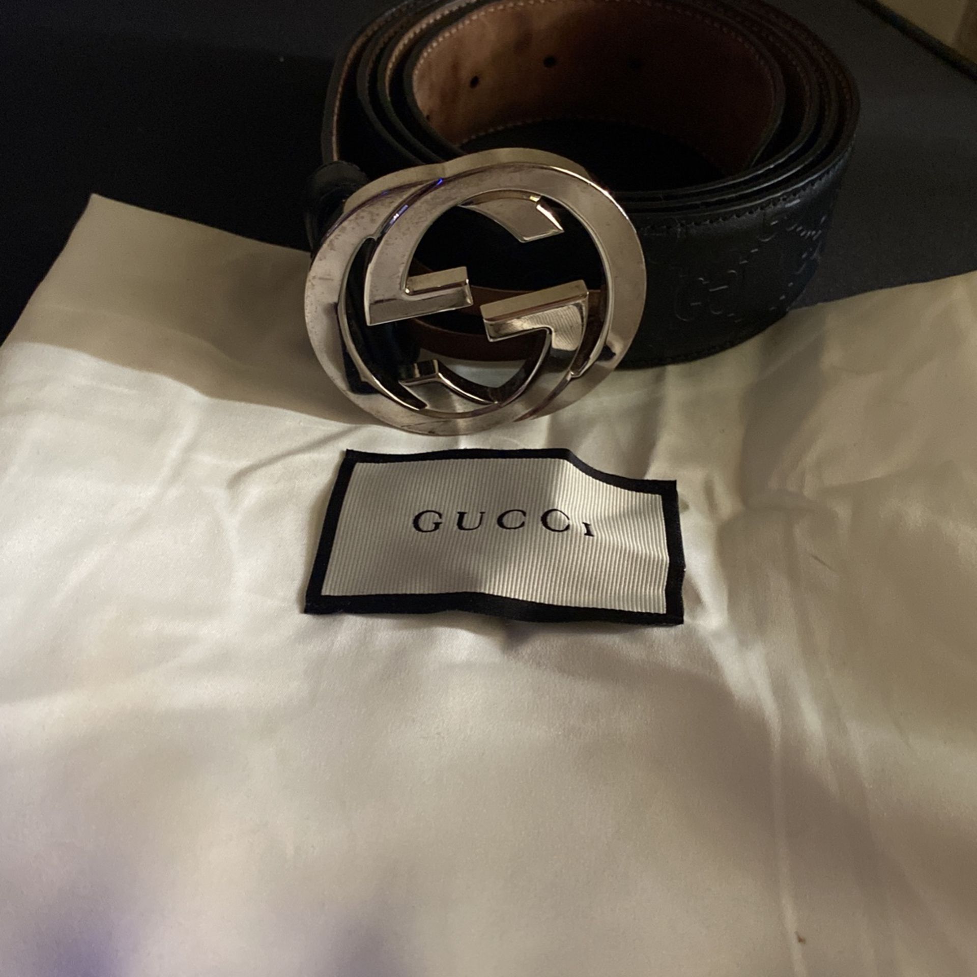 Selling Authentic Gucci Belt 
