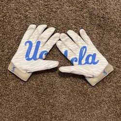 UCLA football gloves 