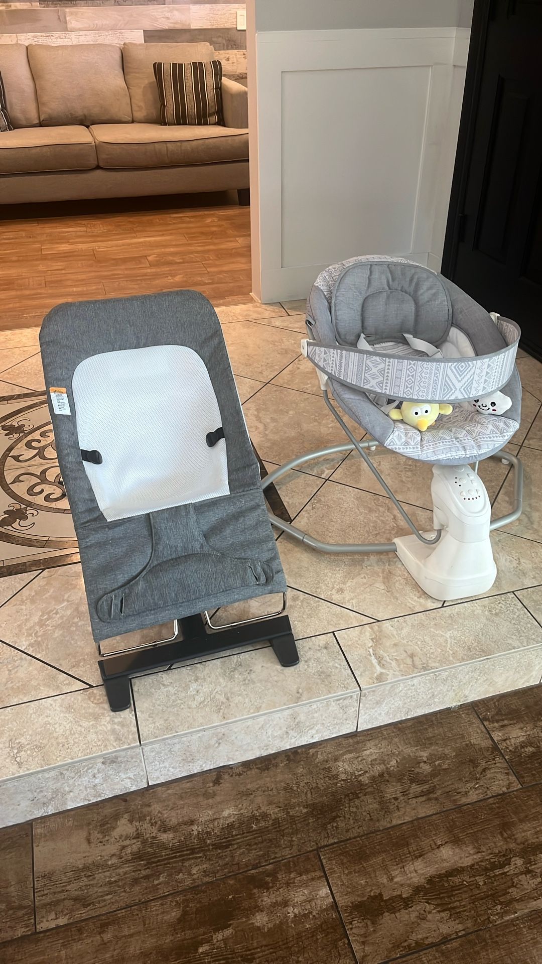 Baby Swing and bouncer