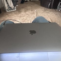 MacBook Air 2019