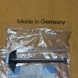 Bmw E36 Convertible Battery Hold Down Bracket New ‘ Don’t Ask If Still Available’