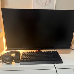 Acer KG272 Monitor + Razer Blackwidow Tenkeyless Keyboard + Turtle beach Headphones