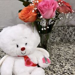 Brand New Valentines w/ Color Roses