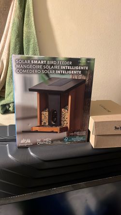 Solar Smart Bird Feeder