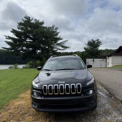 2017 Jeep Cherokee