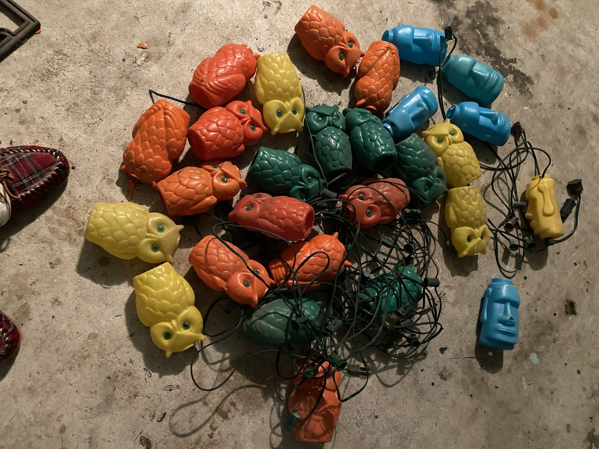 30 Count Tiki Mask and Owl Plastic Hanging Patio String Lights