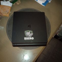 Selling PS4 Slim Edition 
