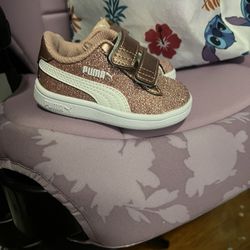 4c Baby Girl Pumas 