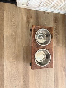Dog bowl stand