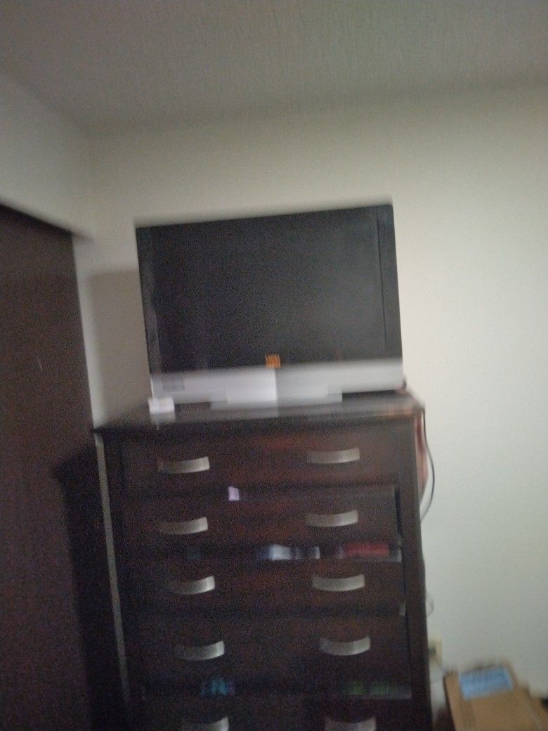 24 Inch Vizio