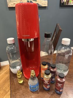 Red Soda Stream Terra Sparkling Water & Soda Maker $40 OBO