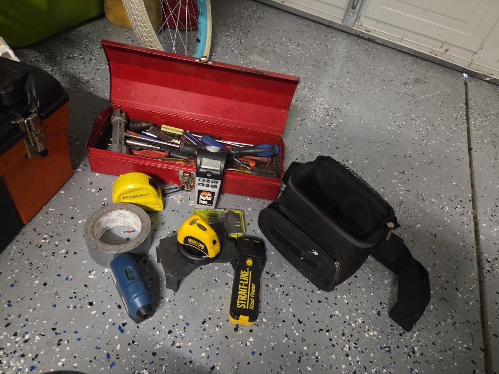 Toolbox / With Tools