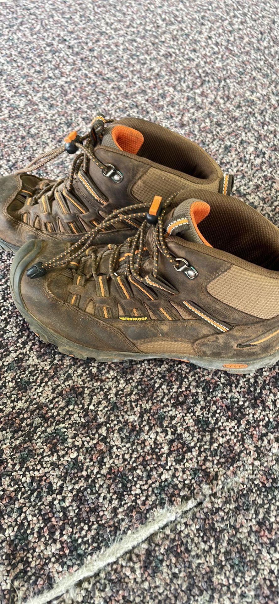 Keen Waterproof Hiking Boots Youth Size 4