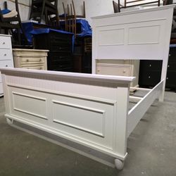 Modern White Full Size Bed Frame