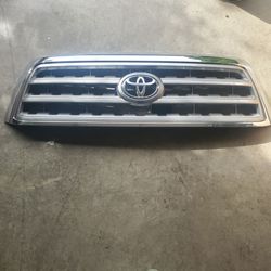 2012 toyota sequoia front grill