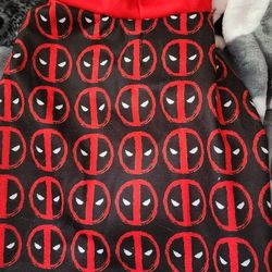 Deadpool Dog Hoodie (M)
