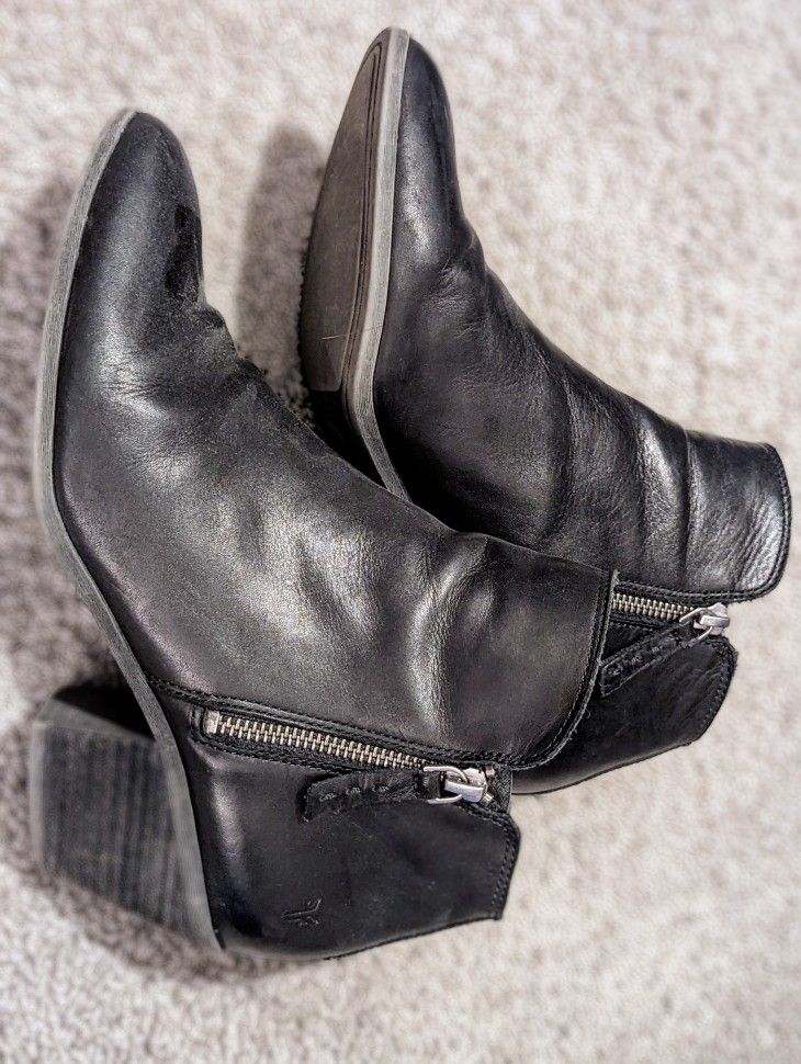 Frye ankle Boots