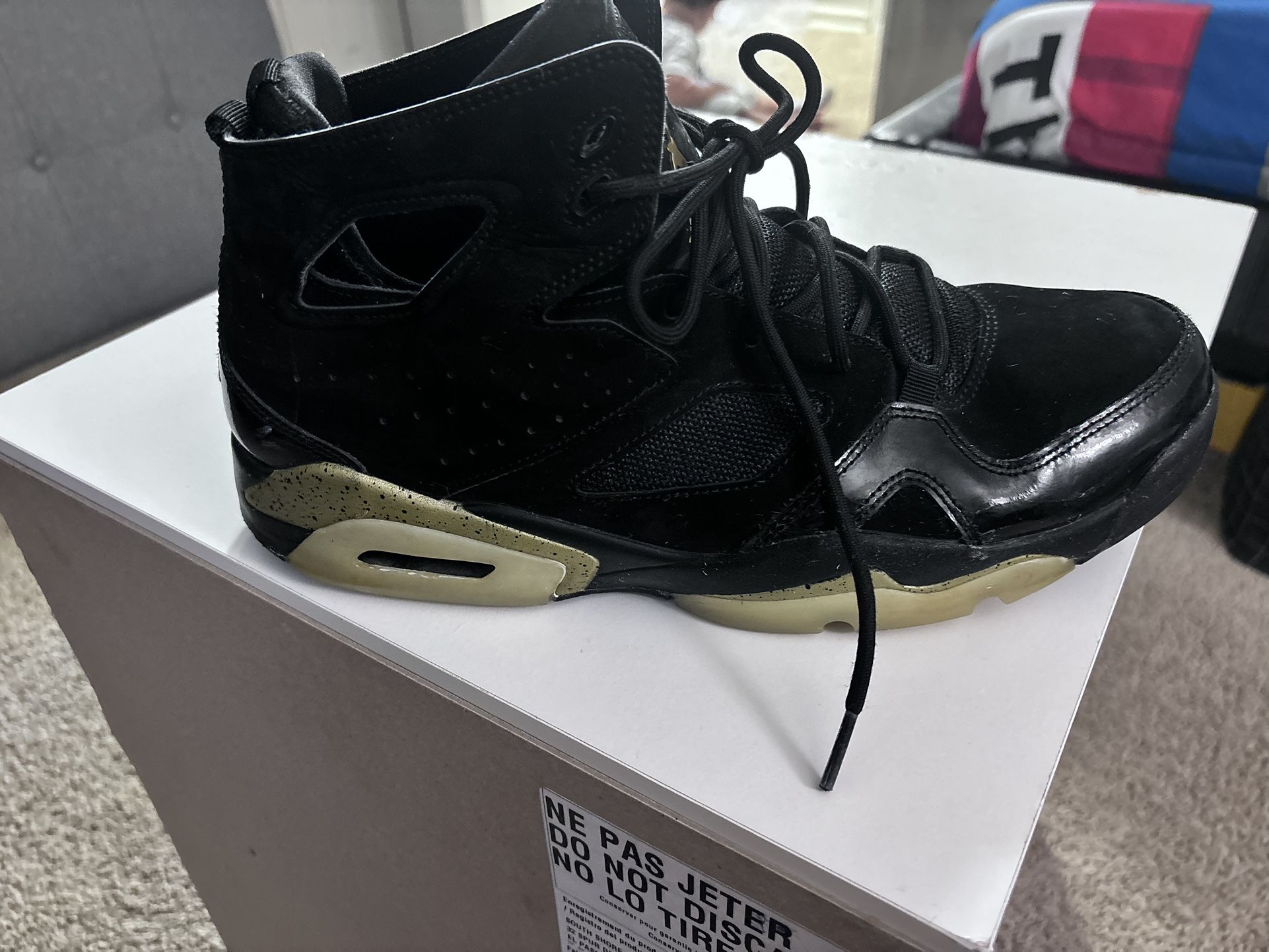 Size 10 Make Me Offer