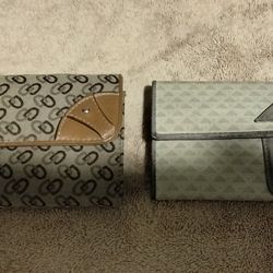 Woman's Wallets 