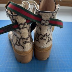 Gucci Wool Ankle Boot