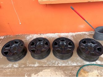 Jeep and colorado chevy rims best offer !