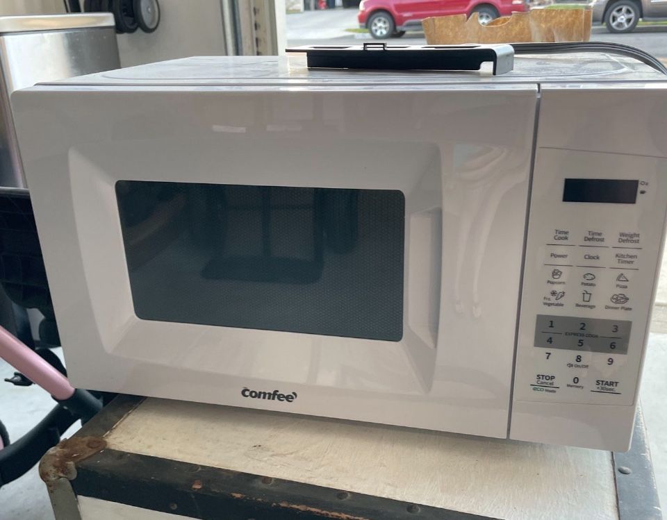 Small Microwave