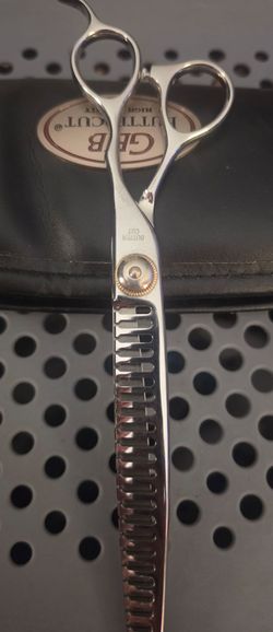 Geib, C-mon & Oster shears- right handed