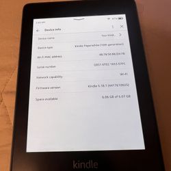 KINDLE Paperwhite (10th Generation)