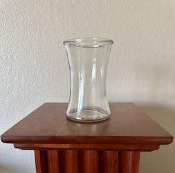 Clear hourglass vase