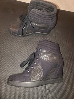 Black Wedge sneaker size 8