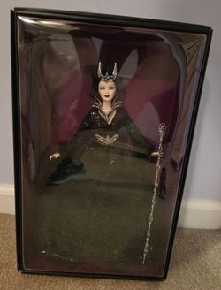 Queen of the Dark Forest Barbie Doll 2014 NRFB In Shipper Gold Label
