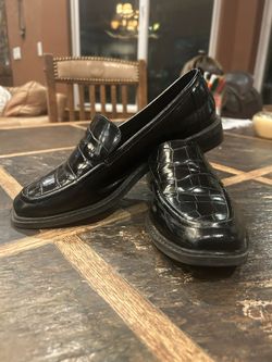 Cute dressy women’s shoes