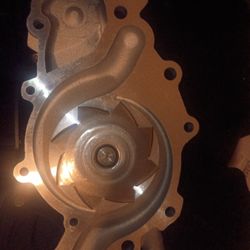 93 94 95 Water pump Camaro And Firebird 