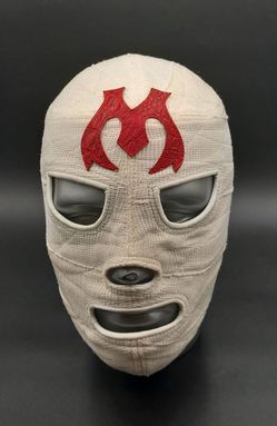 Mil mascaras mask