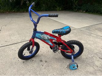 Spiderman branded 14” kids bike