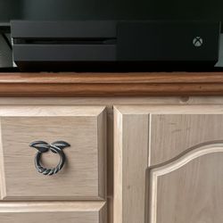 Xbox One Console with Controller & 5 Games