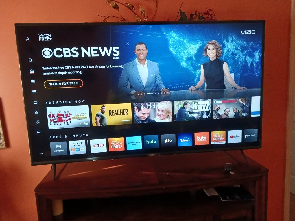 VIZIO SMART TV SIZE 50" GOOD CONDITION