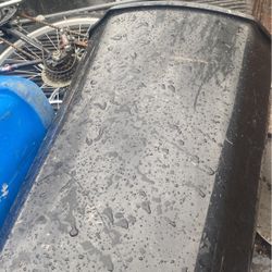 Nice black trashcan  Hefty