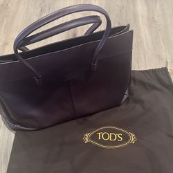 Tod’s Burgundy Leather D-Line Tote Bag with Dust Bag, Like New