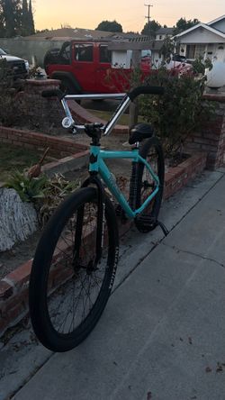tiffany throne 29”