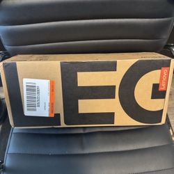 Legion go S 8” 120hz gaming handheld Ryzen z1 extreme 32Gb 1Tb steam 