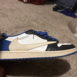 jordan retro 1 x fragment design x travis scott