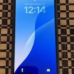 iPhone 11 64GB Unlocked Excellent Condition  74% Battery Life 