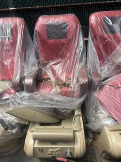 Message Chairs