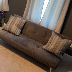 Comfortable Clean Futton With NEW Pillows 